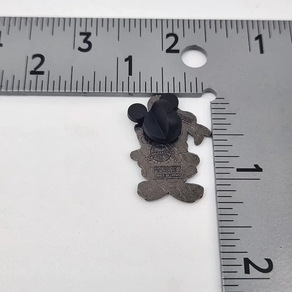Disney Trading Pin Donald Duck Cuties‎ Cute  Stylized Characters 2017